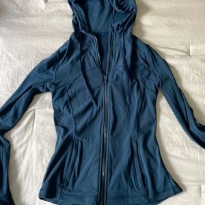 Lululemon hooded define jacket Nulu blue color, US womens size 6